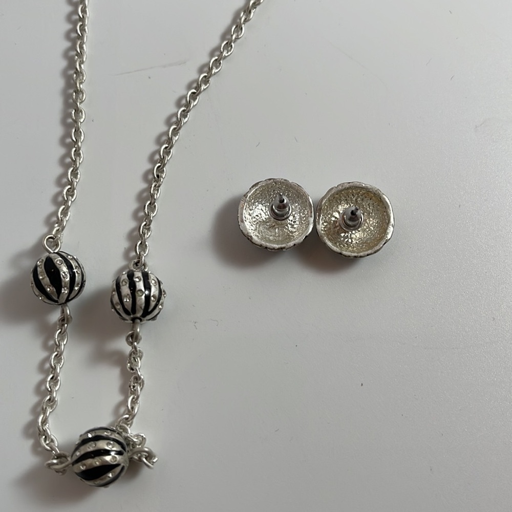 Baskin Brothers Silver Tone Chain Black Sphere Rhinestones Necklace w/ earrings - Picture 6 of 14